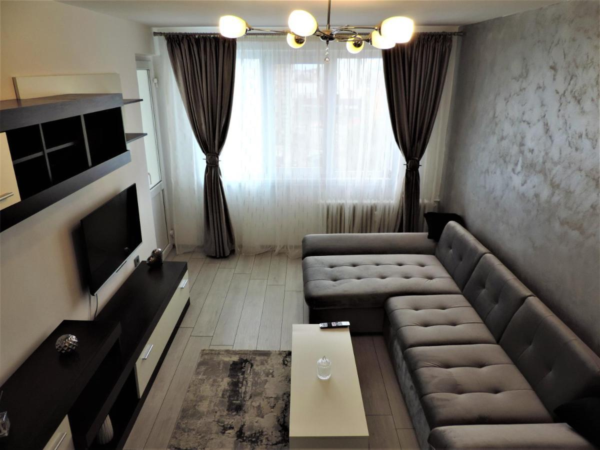 Victoriei Boulevard Private Apartment Брашов Экстерьер фото