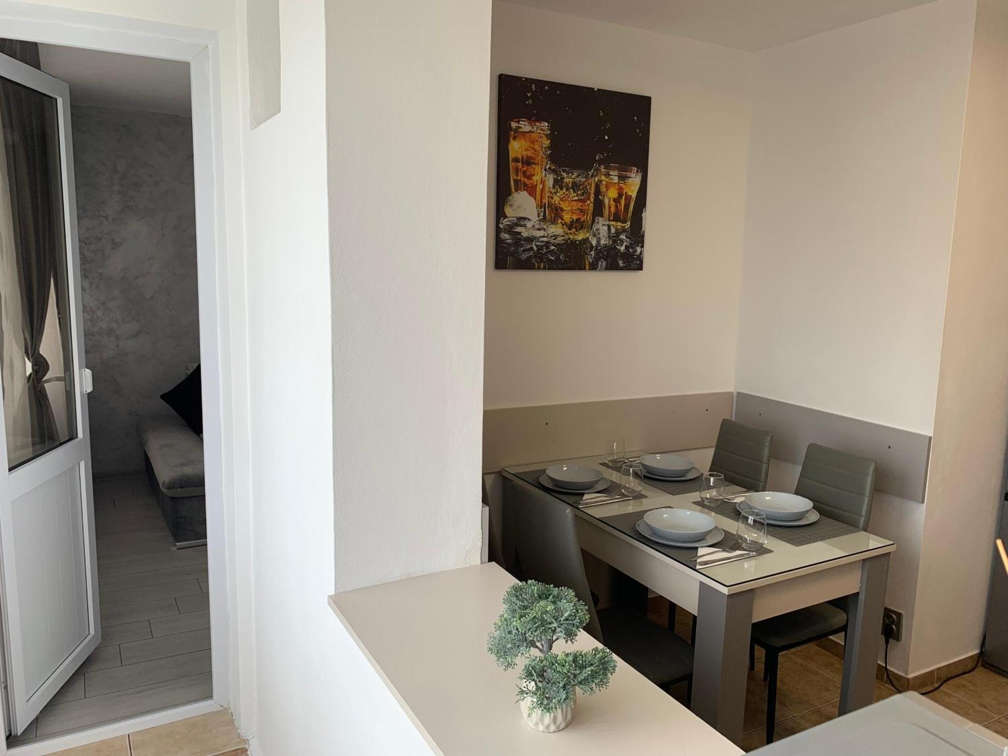 Victoriei Boulevard Private Apartment Брашов Экстерьер фото